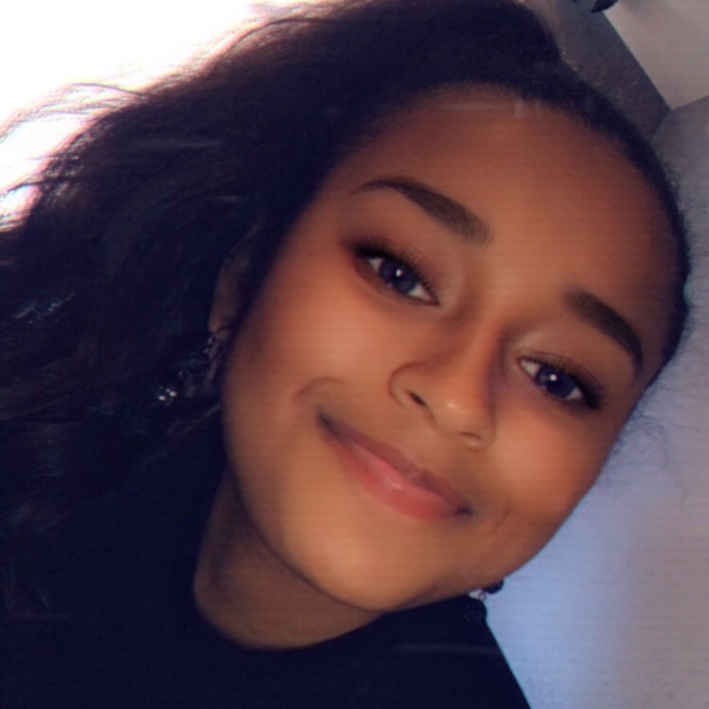 Meet your Posher, Antaya